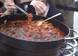 小姐姐吃神奇料理视频,小姐姐带你领略味蕾新境界