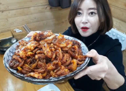 韩国小姐姐下馆子,一场味蕾的盛宴